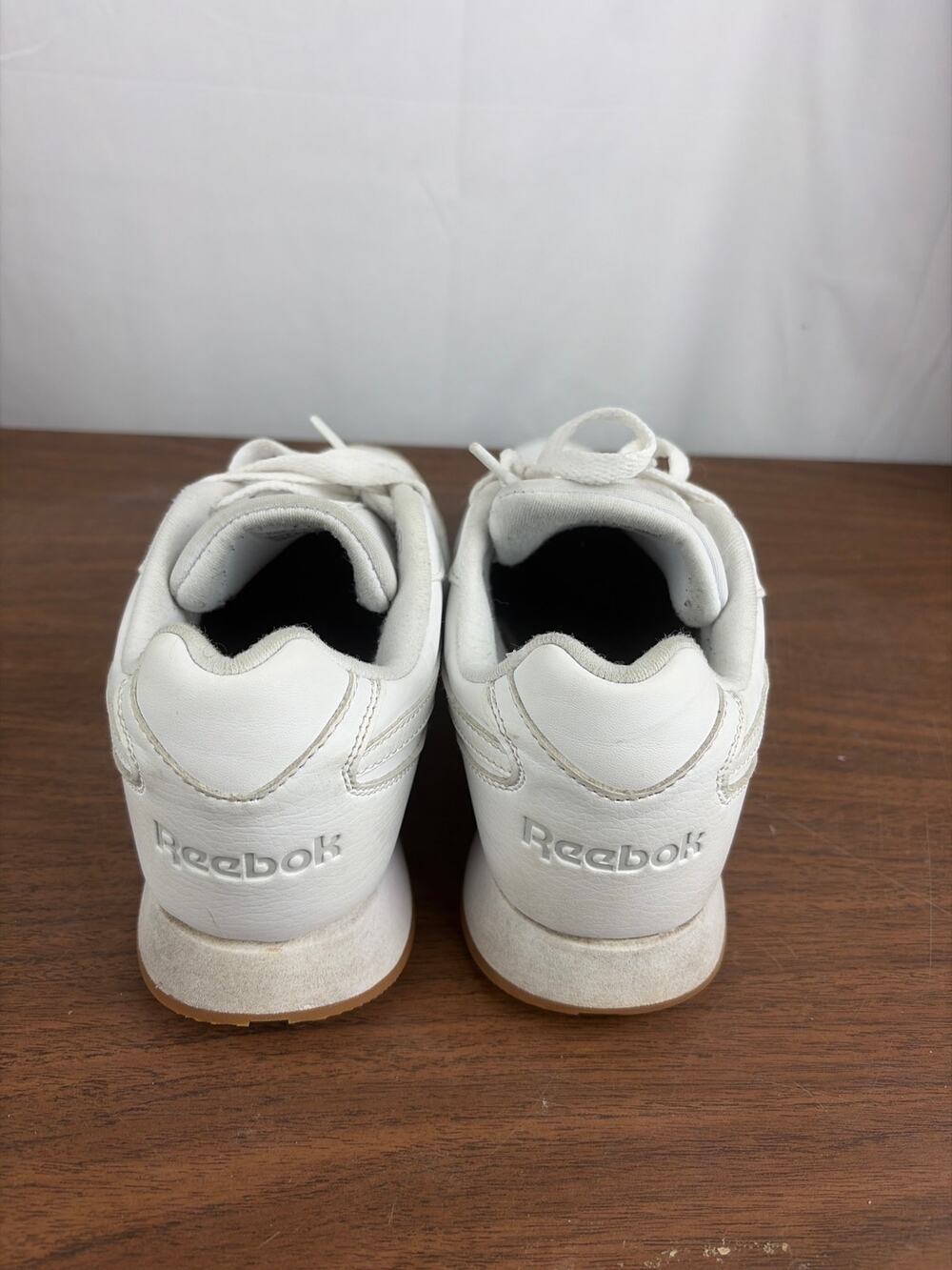Reebok Classic Harman Run White Gum Women Size 8.5 Leather Sneaker Shoes Casual